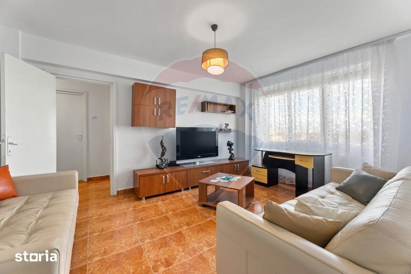 Apartament cu 3 camere, mobilat în Malul Mureșului
