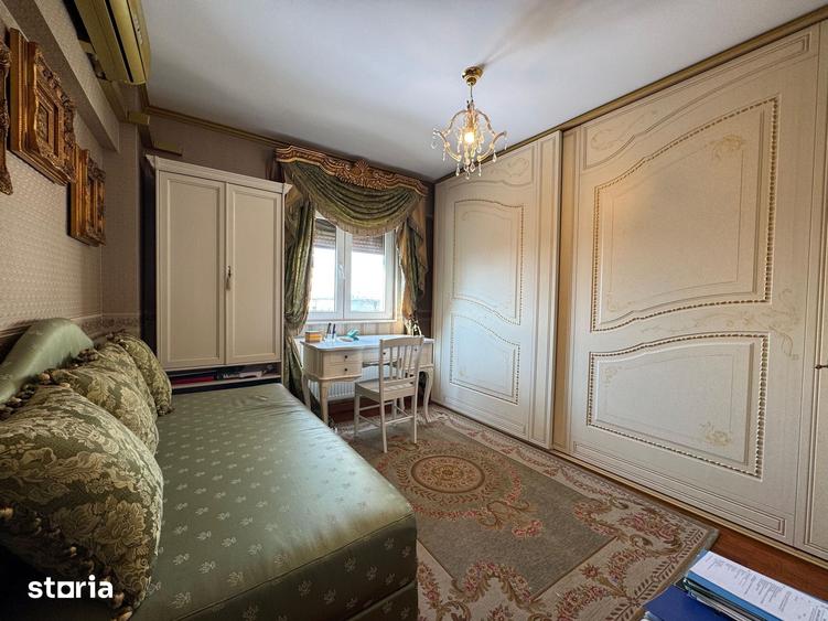 Apartament cu 3 camere decomandat în Unirii