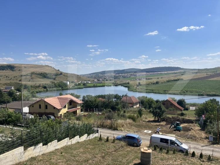 Casă individuală cu 5 camere cu Teren 755 Mp în Chinteni