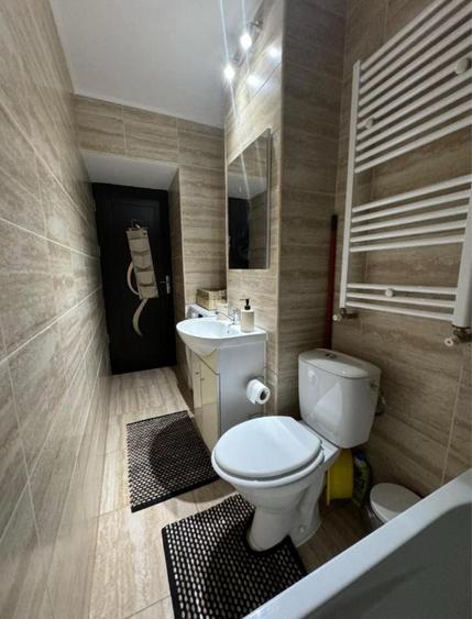 1500 lei / Apartament 2 camere in Navodari / - 1