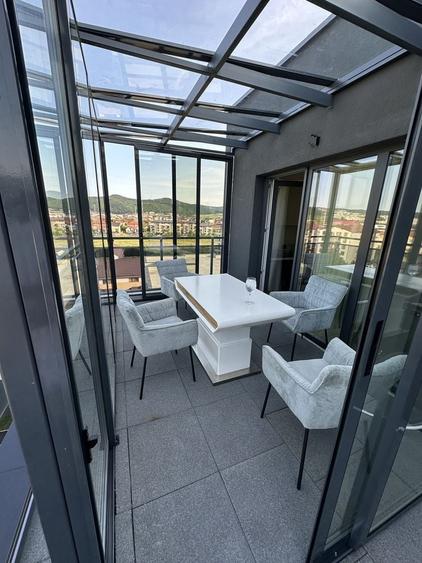 Apartament cu 3 camere în Florești