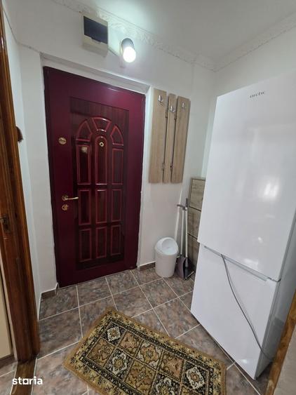 Apartament cu 2 camere semidecomandat în Viziru 1