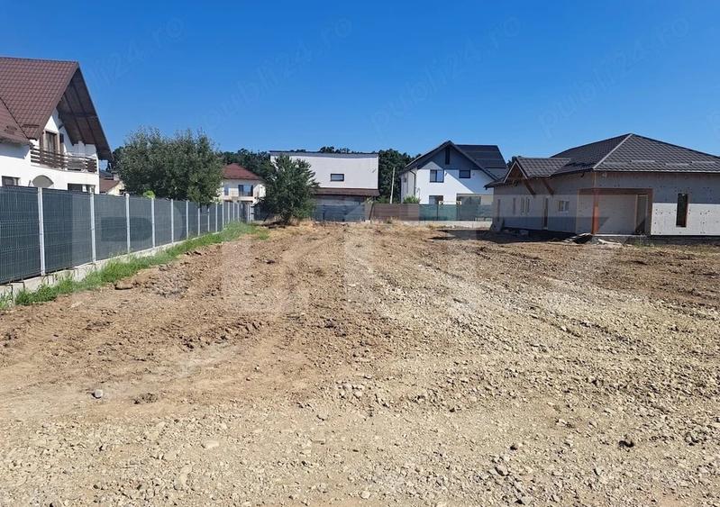 Teren Construcții intravilan de 754 mp, în Trivale