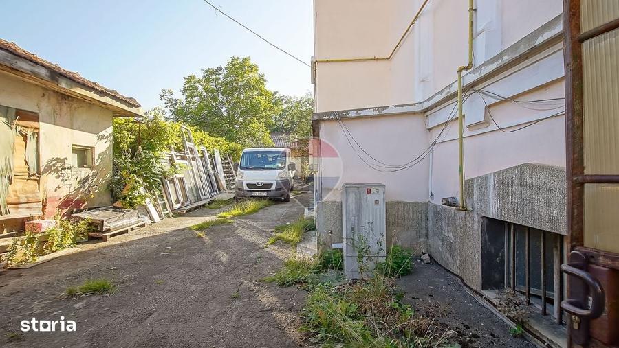 Spațiu comercial, de 120 mp, în Central