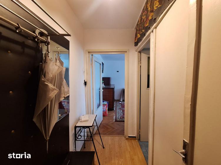 Apartament cu 3 camere semidecomandat, mobilat în Iosefin