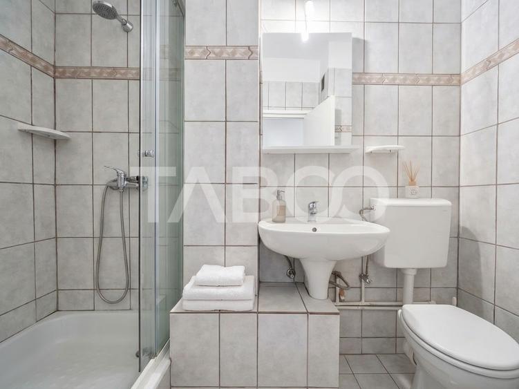 Apartament cu 4 camere decomandat, mobilat în Mărăști