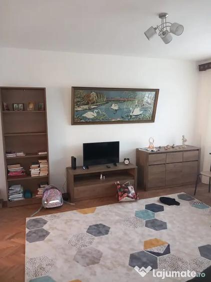 Apartament cu 2 camere nedecomandat în Ultracentral
