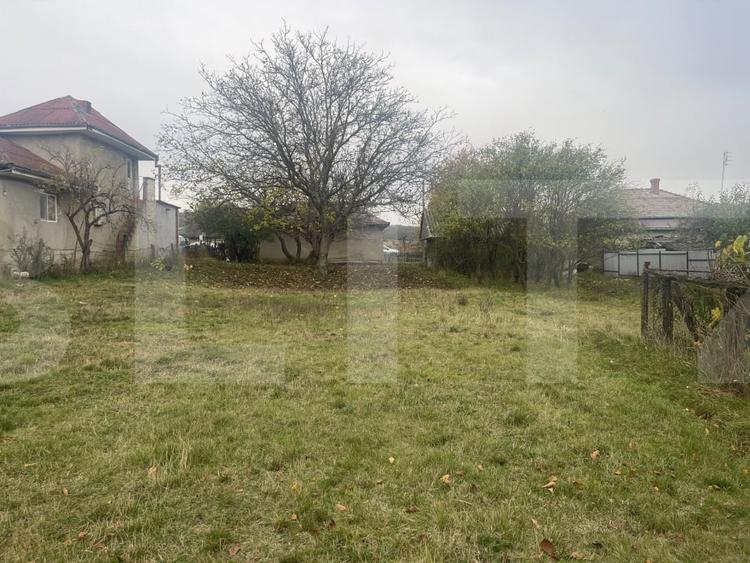 Casă individuală cu 2 camere cu Teren 1700 Mp în Șendriceni