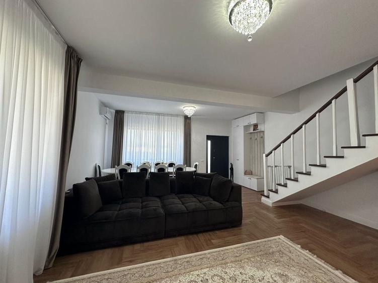 Casă cu 3 camere în Central
