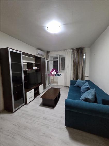 Apartament cu 2 camere semidecomandat în Berceni — fotografia 2
