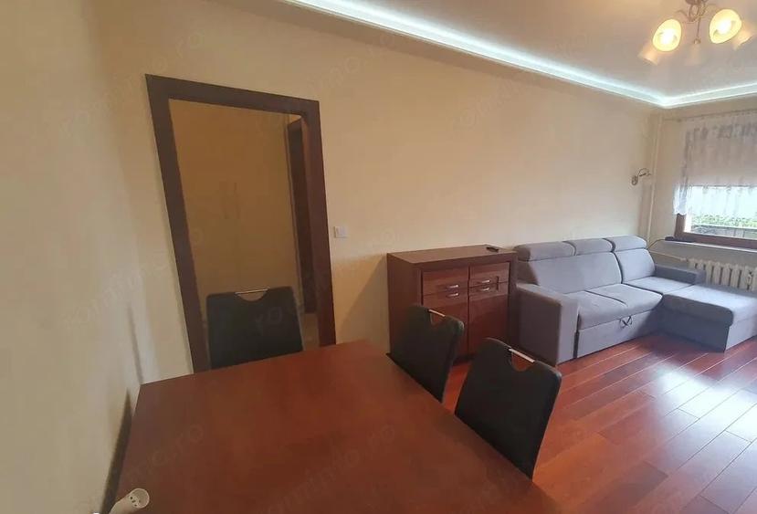 Garsonieră decomandată în Cetății