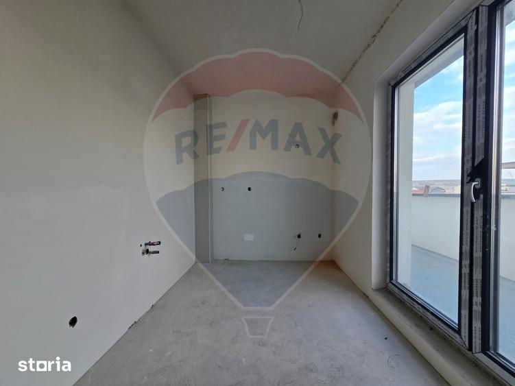 Apartament 3 camere, zona Intre Lacuri - 11