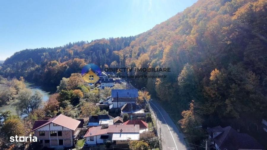 Teren de 756 mp, în Central