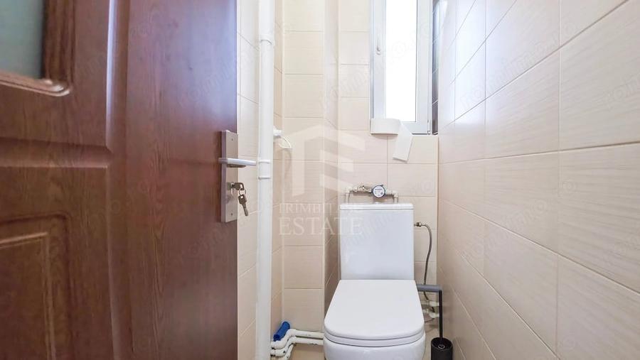 Apartament cu 3 camere decomandat în Ferentari