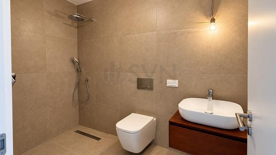 Apartament cu 3 camere decomandat în Pipera