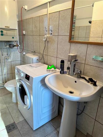 Casă individuală cu 6 camere cu Teren 400 Mp în Turnișor