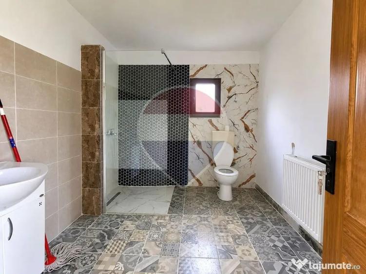 Casă cu 3 camere cu Teren 1700 Mp în Budești