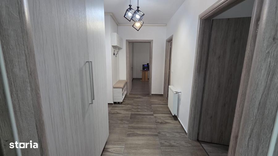 Apartament cu 2 camere decomandat în Exterior Vest