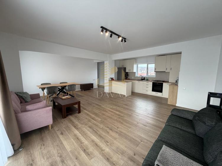 Apartament cu 3 camere semidecomandat, mobilat în Mărăști