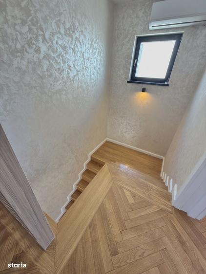 Casă cu 4 camere cu Teren 400 Mp în Central