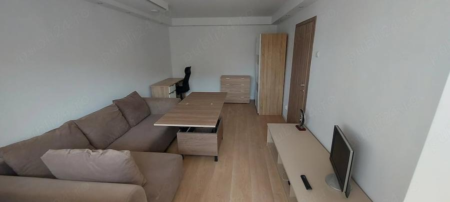 Apartament cu 2 camere decomandat în Basarabia