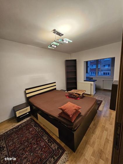 Apartament cu 3 camere decomandat în Griviței