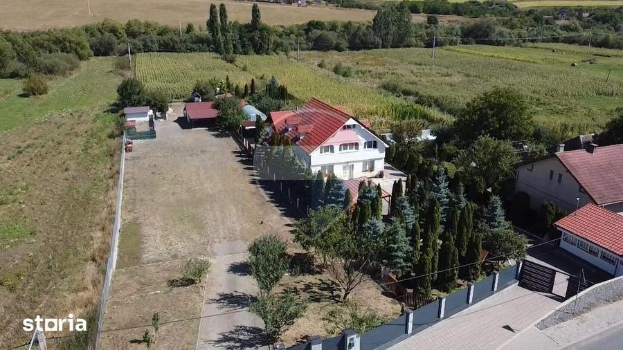 Teren de 3800 mp, în Feleacu
