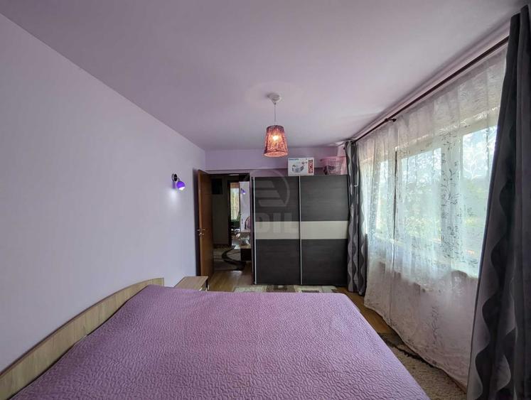 Duplex cu 5 camere cu Canalizare în Florești