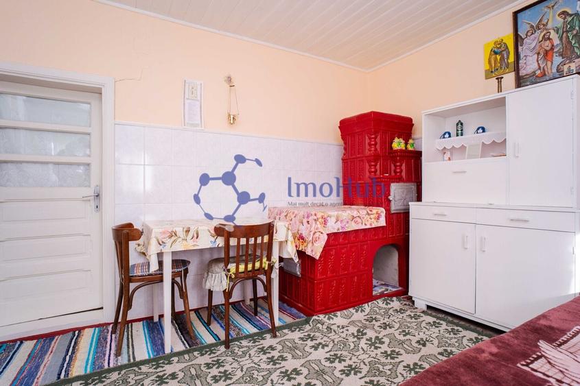 Casă individuală cu 6 camere cu Teren 2223 Mp în Voinești
