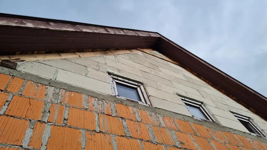 Teren de 50 mp, în Turnu