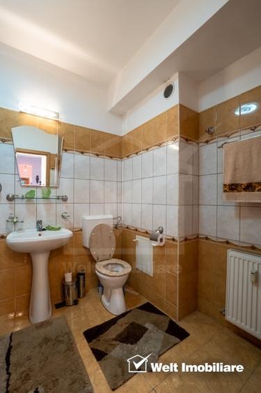 Apartament cu 3 camere decomandat, mobilat în Central