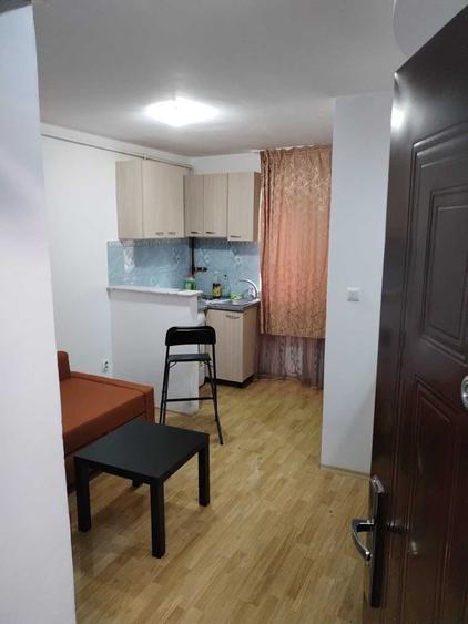 Garsonieră decomandată în Baicului