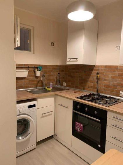 Apartament cu 2 camere semidecomandat în Sala Palatului