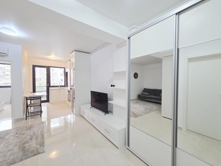 Apartament cu 2 camere nedecomandat, mobilat în Micro 17