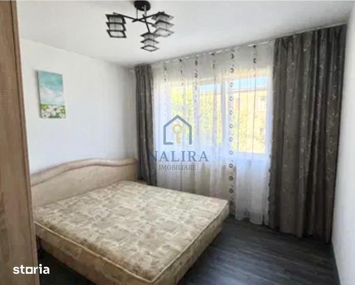 Apartament cu 3 camere în Traian