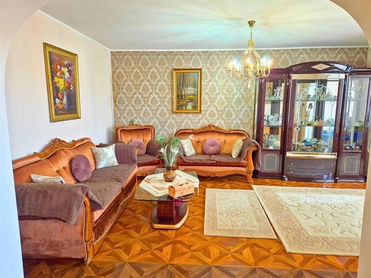 Casă cu Teren 1137 Mp în Căzănești (Râmnicu Vâlcea)