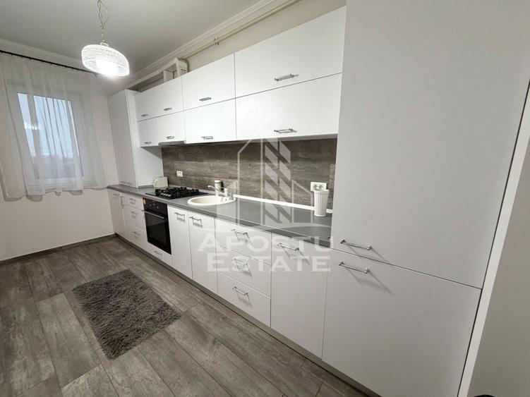 Apartament cu 2 camere decomandat, mobilat în Dumbrăvița
