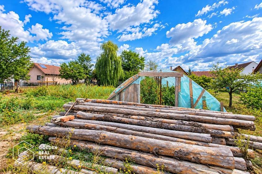 Casă individuală cu 3 camere cu Canalizare în Ususău