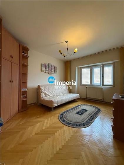 Apartament cu 3 camere decomandat, mobilat în Zimbru