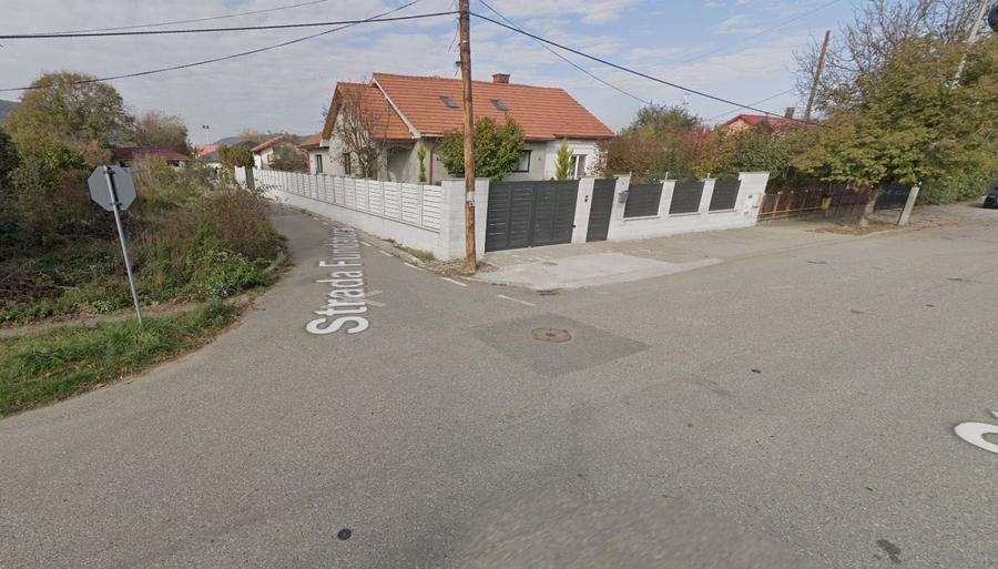 Casă cu 3 camere în Central