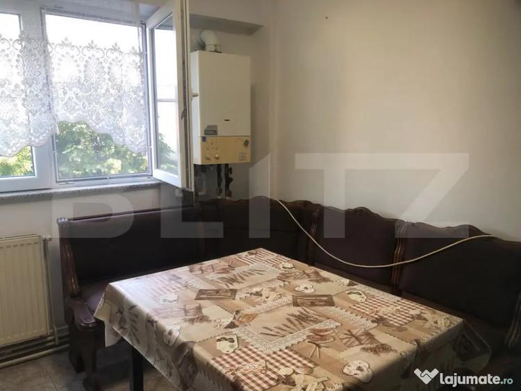 Apartament cu 2 camere decomandat în Micro 17