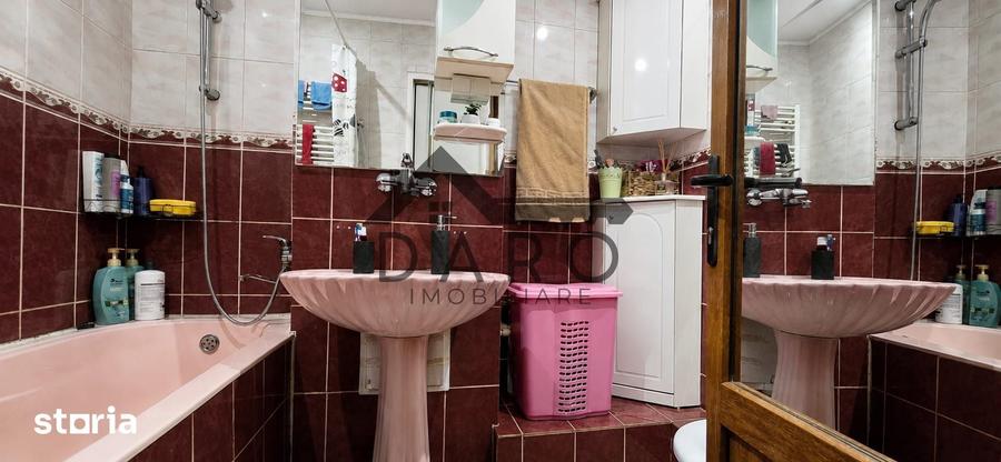 DE VANZARE APARTAMENT CU 3 CAMERE PE STR. MUNCII CARTIERUL TUDOR ET. 3 - 6
