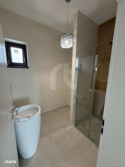 Casă cu 4 camere cu Teren 750 Mp în Vernești