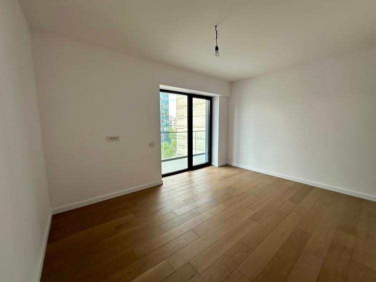 Apartament cu 3 camere decomandat în Unirii