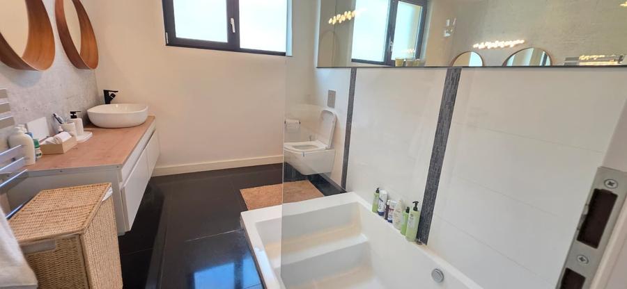 Duplex cu 5 camere cu Canalizare în Pipera