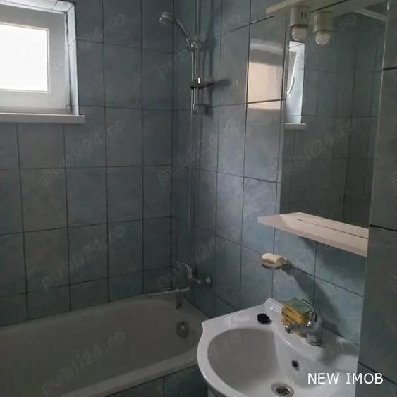 Apartament cu 2 camere decomandat în Titu Maiorescu