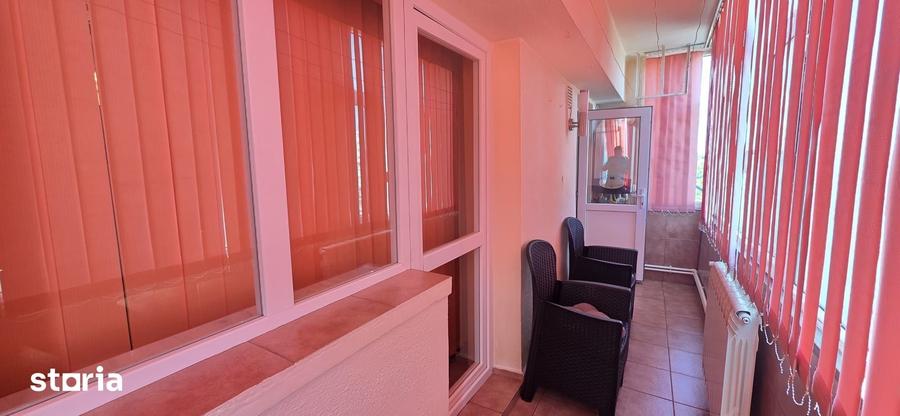 Apartament cu 3 camere decomandat în Gara