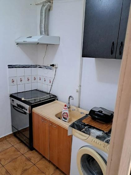 Garsonieră decomandată în Bartolomeu