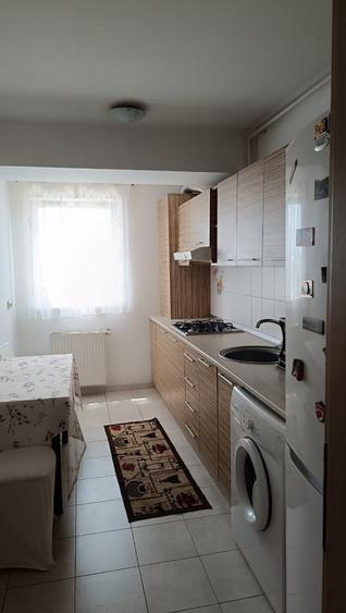 Garsonieră decomandată în Vitan