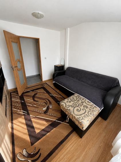 Apartament cu 2 camere în Girocului
